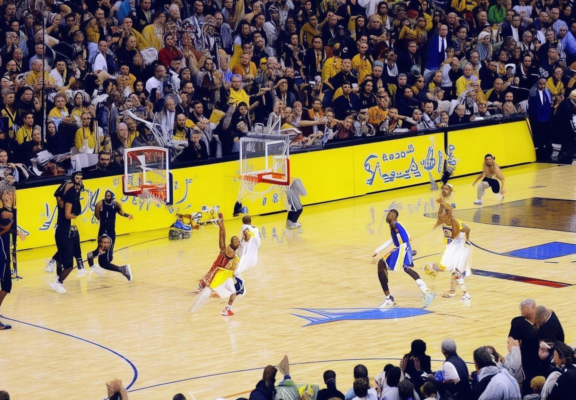 2018NBA总决赛首战：詹姆斯51分大战勇士，3-0领先悬念迭起(图5)